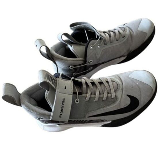 Nike Precision 4 FlyEase Size 6.5 Gray & Black - Picture 2 of 9